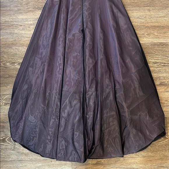 Nicole by Nicole Miller Women's Size 12 High Low Formal Dress Purple Bubble Hem - Picture 9 of 14
